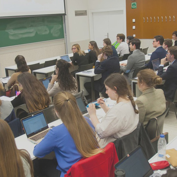Degree in Law + Anglo-American Law Program (AALP)